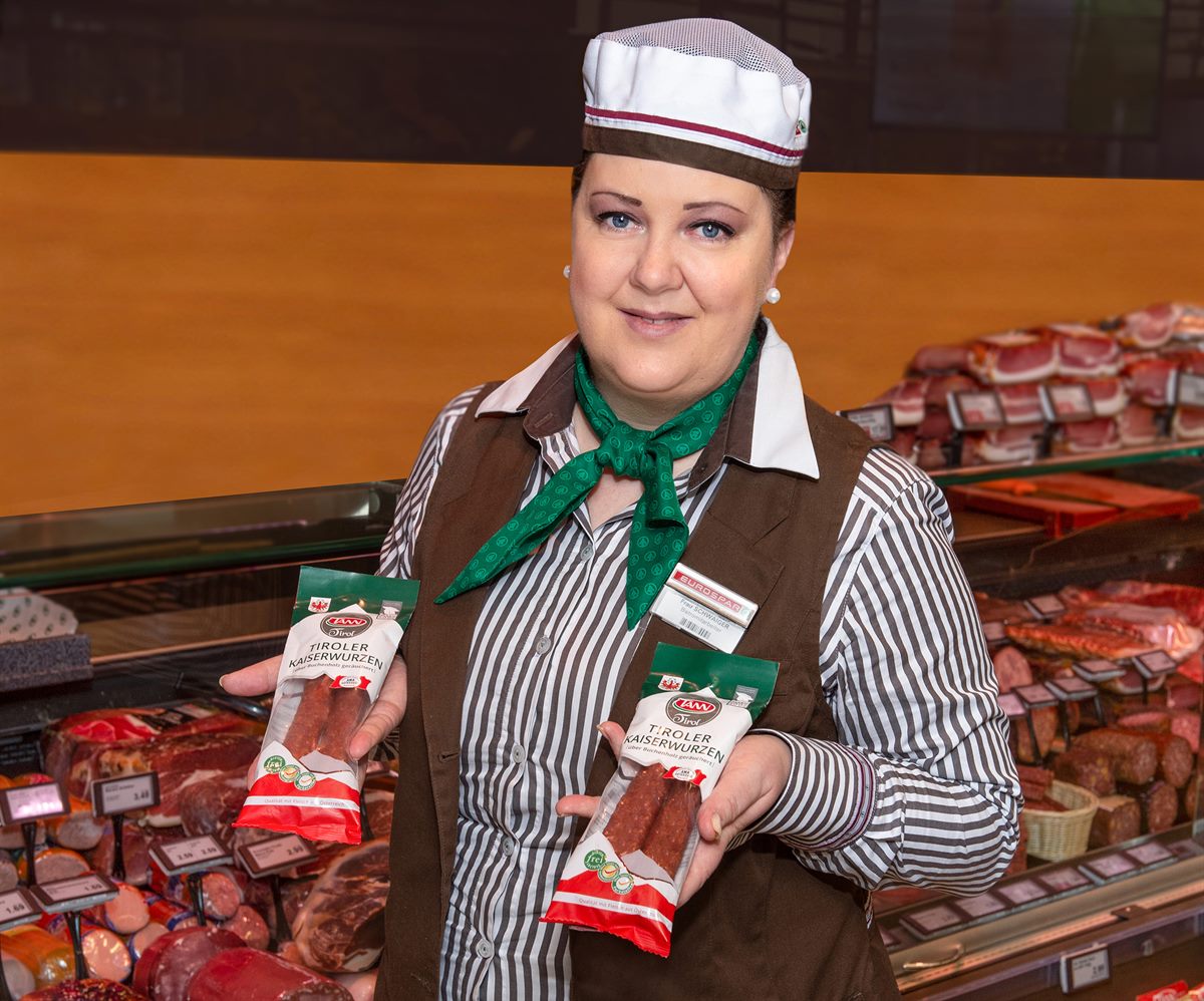 SPAR_TANN_Kaiserwurzen_Mitarbeiterin