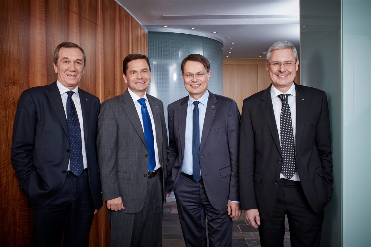 Gruppenfoto Vorstand SPAR