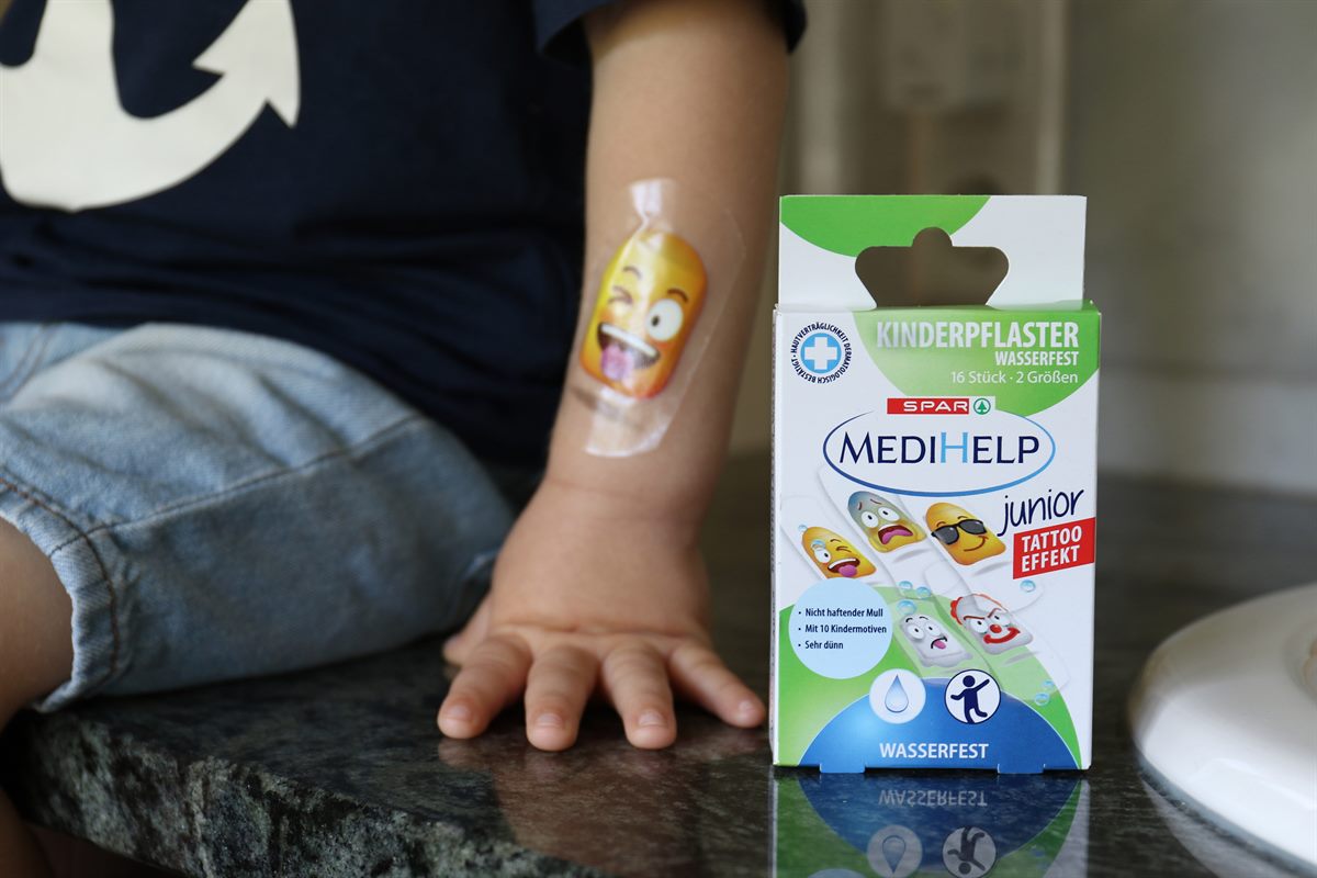SPAR MediHelp junior mit Tattooeffekt © SPAR-Grabner