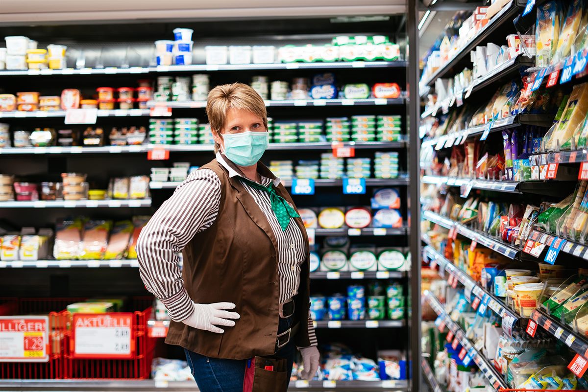 KTN_SPAR-Mitarbeiterin_Maske