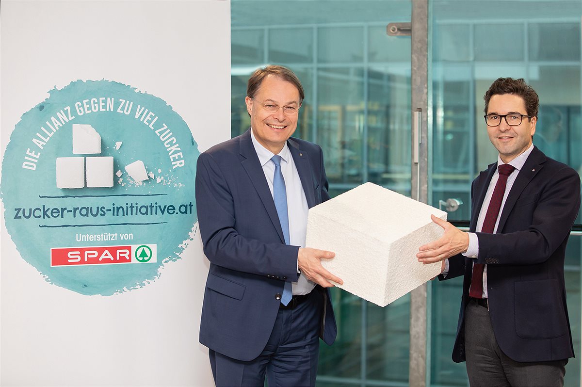 Uebergabe an Spitze der zucker-raus-initiative