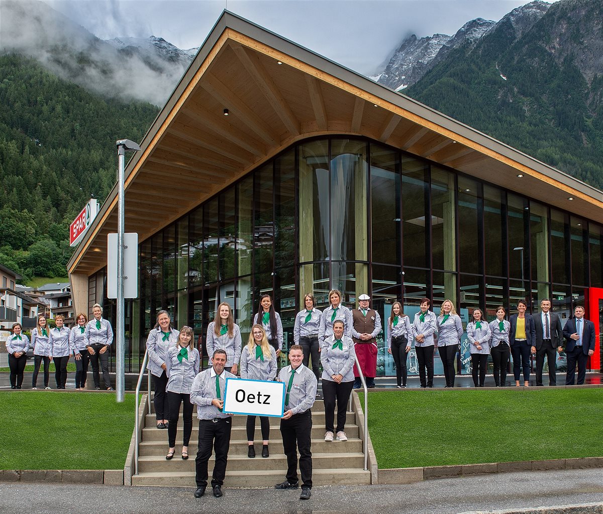 SPAR_Eröffnung_Oetz_Team