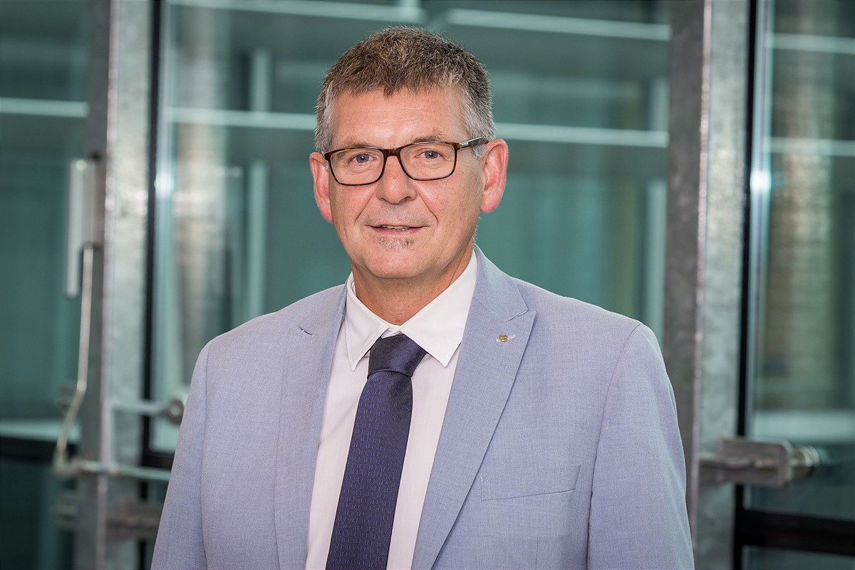 INTERSPAR Regionaldirektor Christian Brettner
