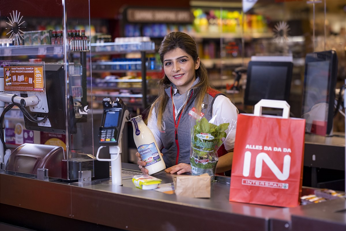 INTERSPAR-Cansu-Görgülü