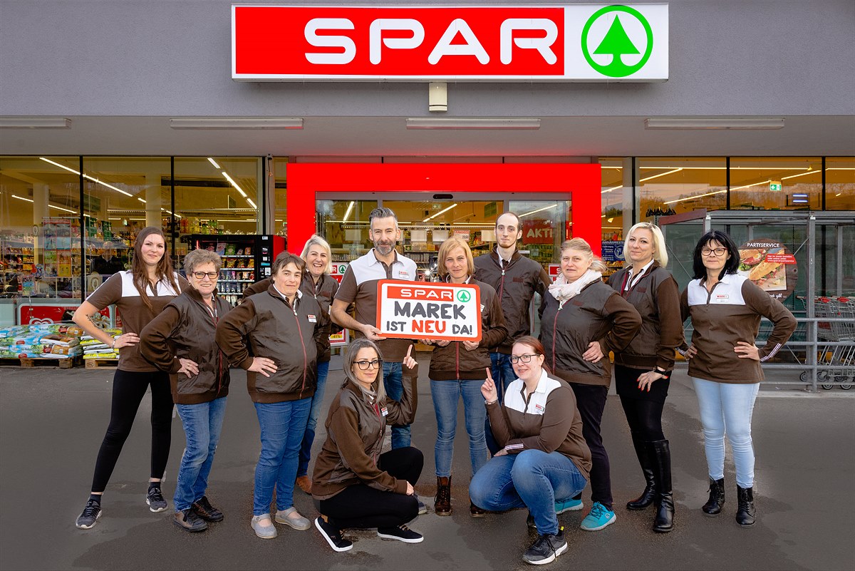 Team in Klein-Pöchlarn
