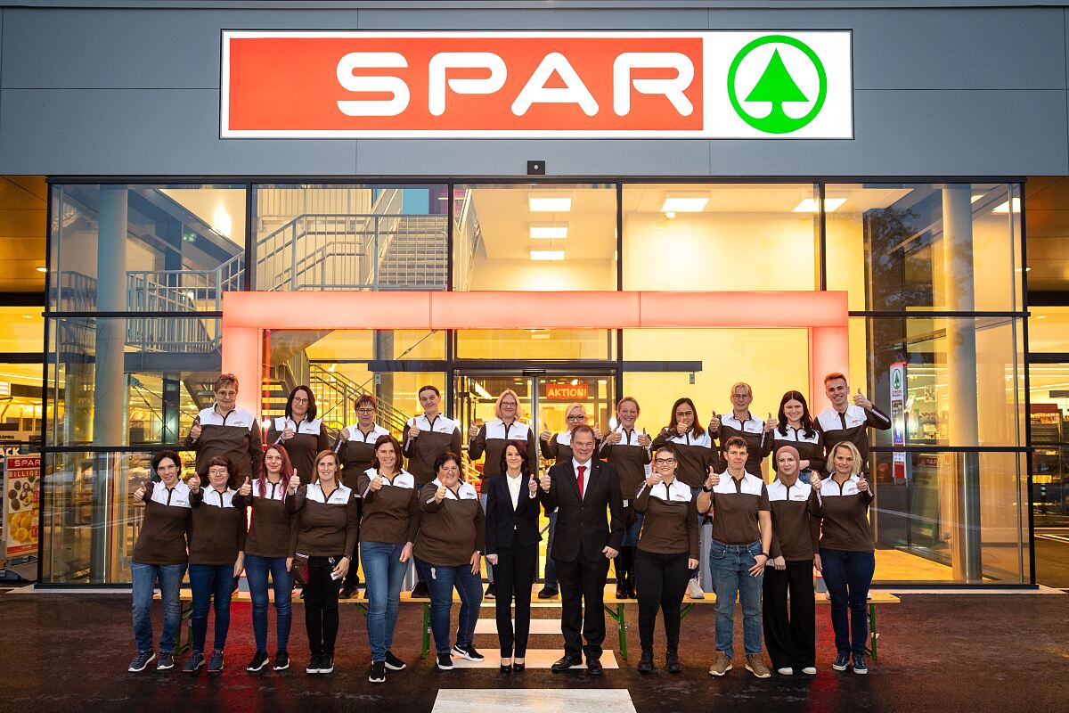 EÖ_SPAR-Supermarkt_Humer_II