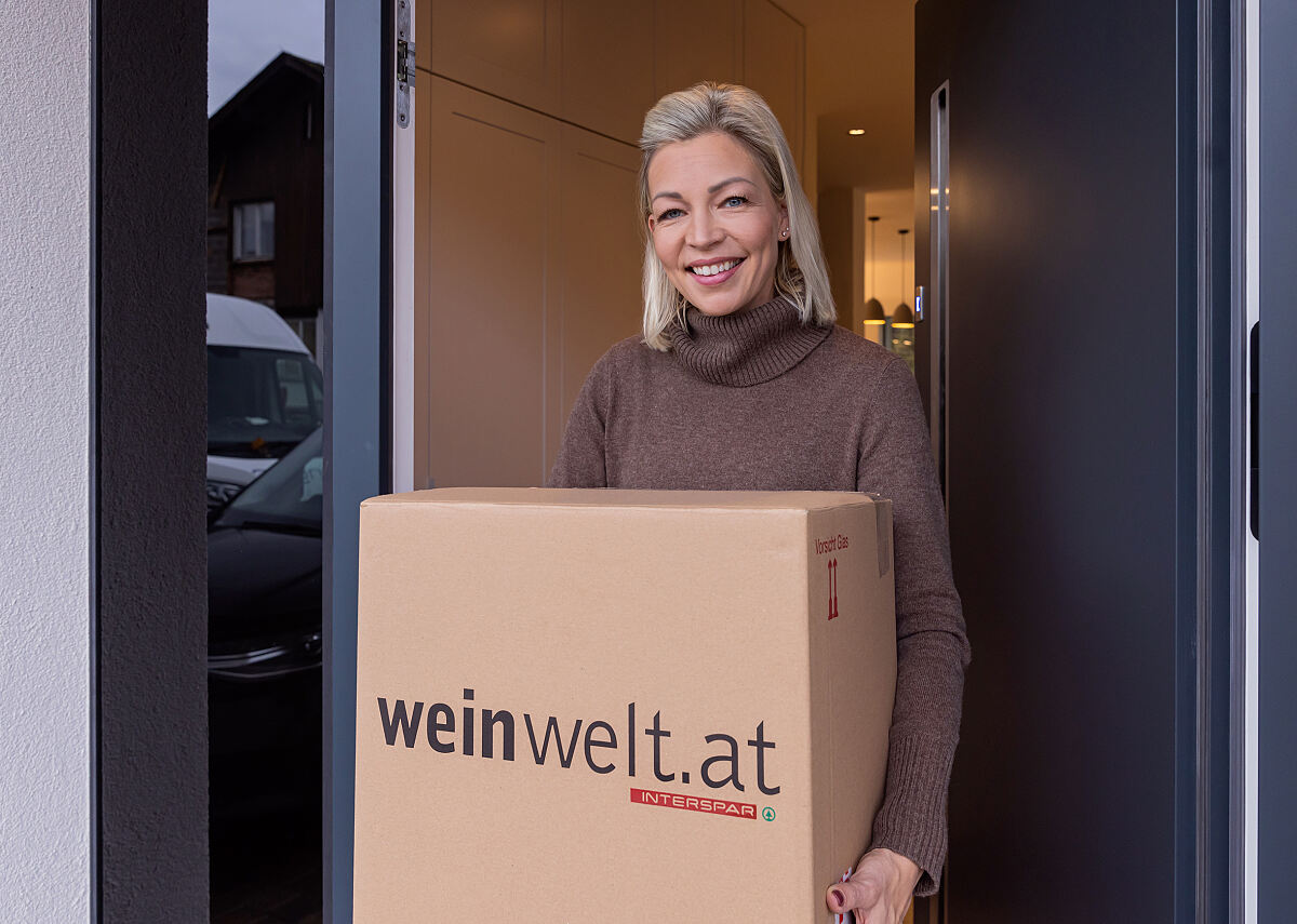 Bild 1- INTERSPAR liefert bequem nach Hause