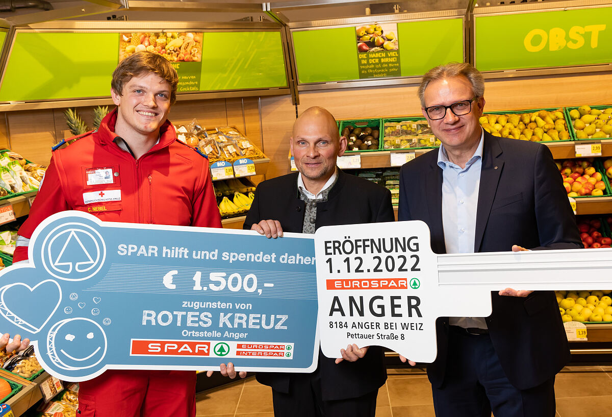 Eroeffnung_Schluessel_Scheck.jpg