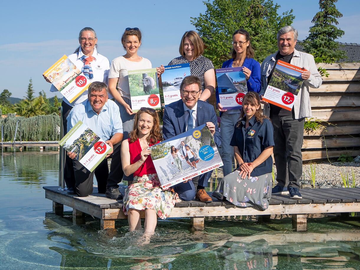 Gutscheinheft mit 28 Ideen für den abwechslungsreichen  Nahurlaub