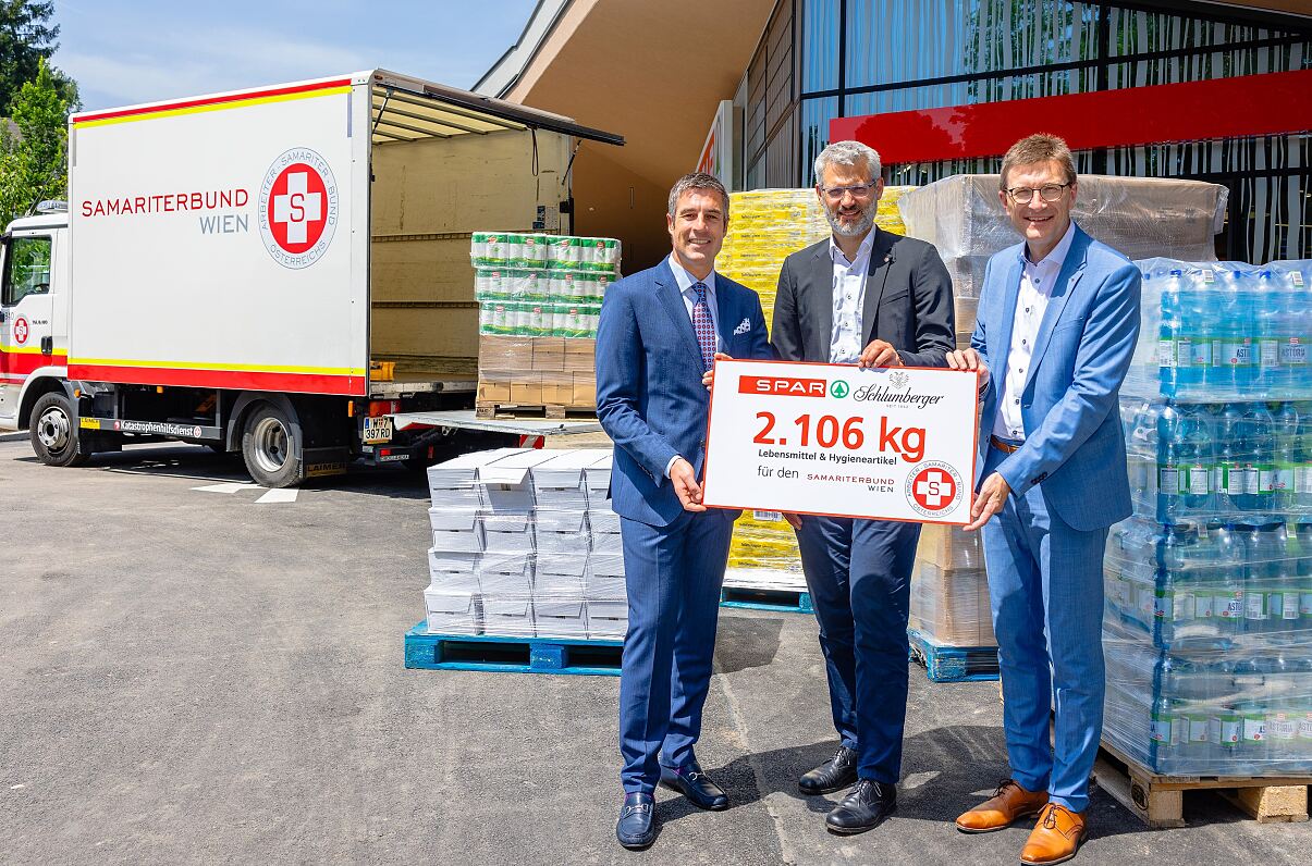 Spendenübergabe Samariter-Bund Lebensmittel
