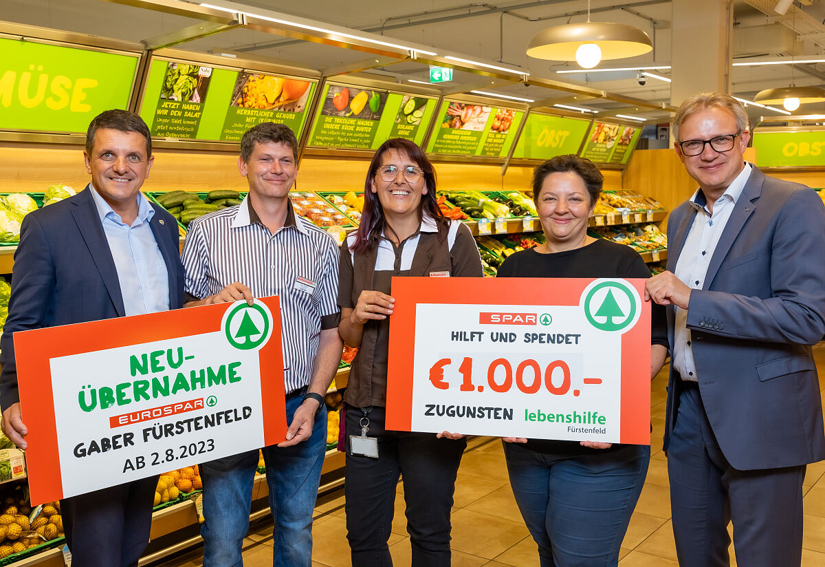 Scheckübergabe Lebenshilfe Fürstenfeld