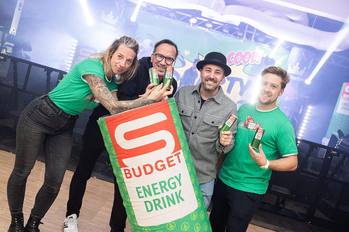 S-BUDGET-Party_1