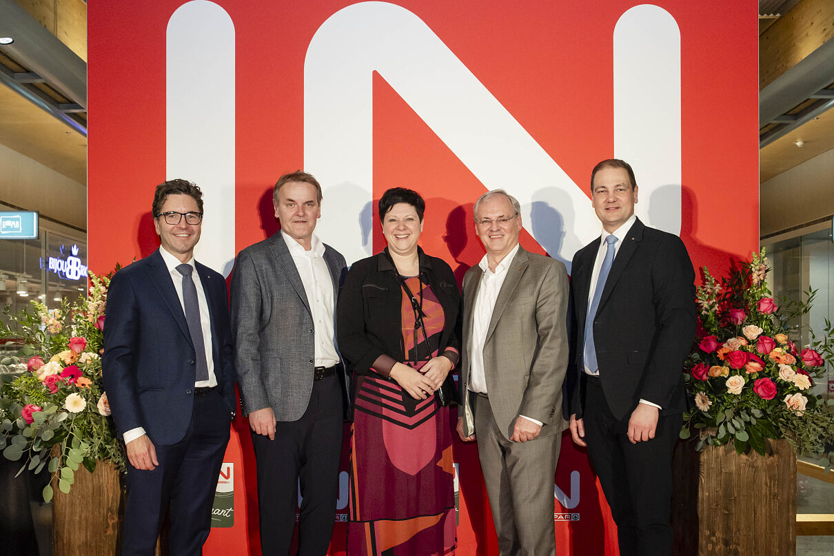 Eröffnung des INTERSPAR-Hypermarkts im ZIMBAPARK
