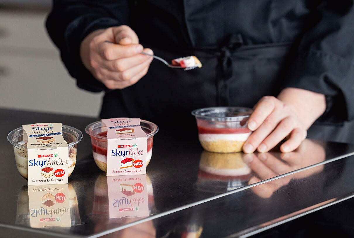 Bild 2_SPAR Skyr Amisu und SPAR Skyr Cake