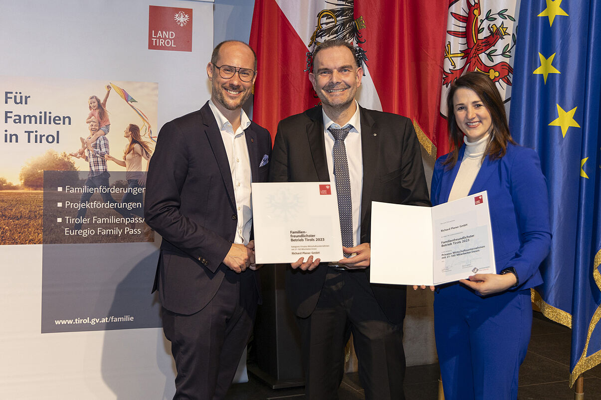 PA Foto Auszeichnung SPAR Richard_Planer GmbH
