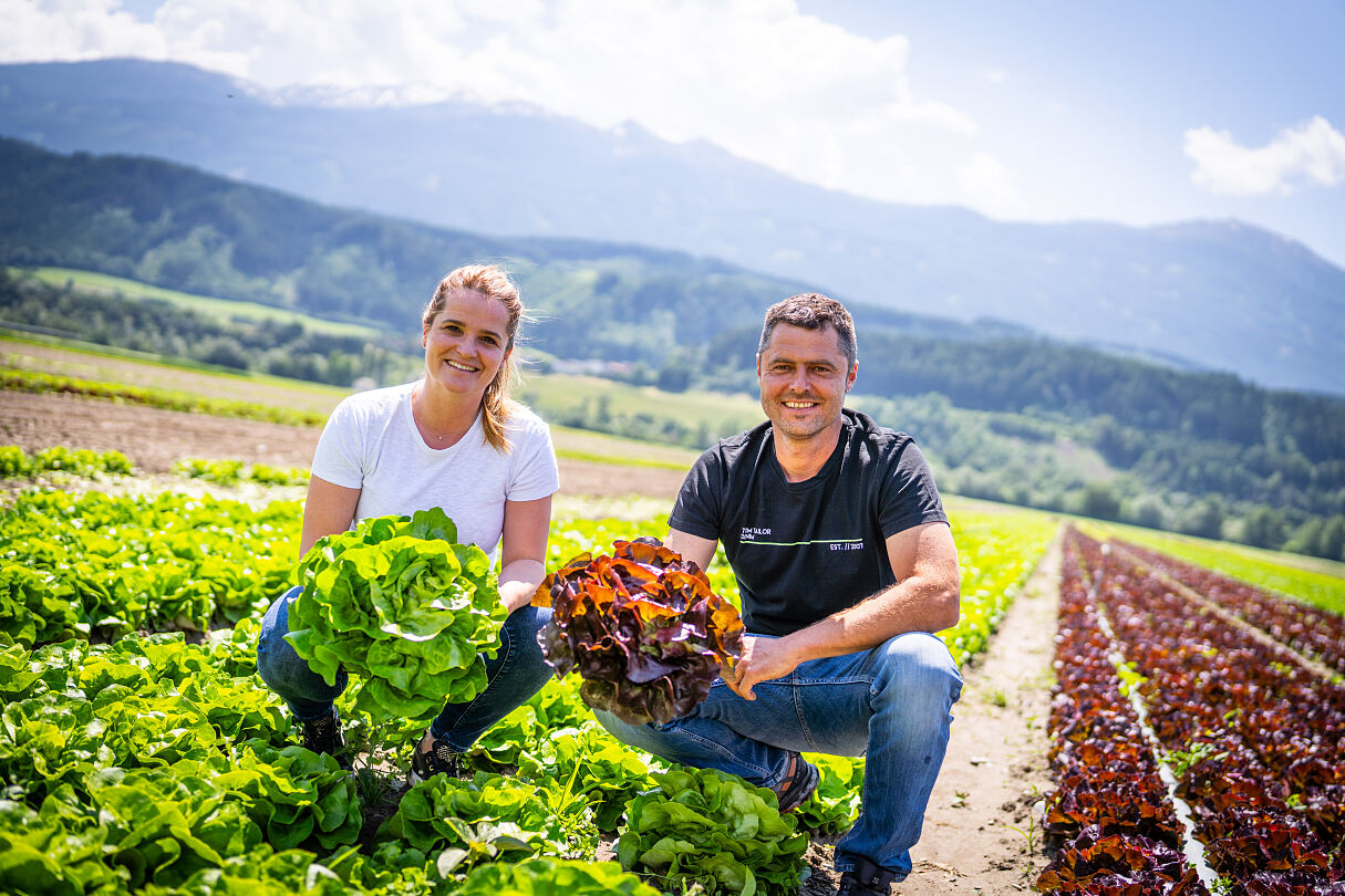 PA Foto SPAR GF Patricia Sepetavc mit Anton Giner