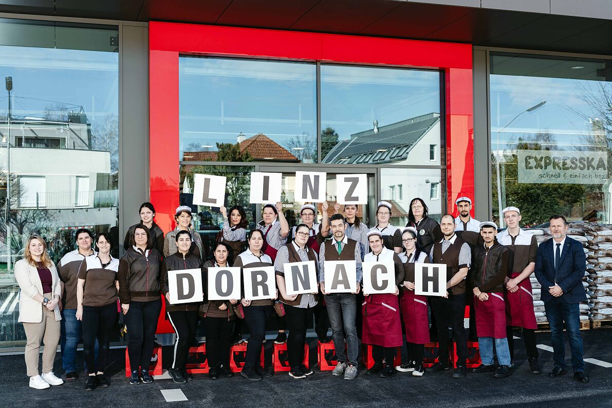 EÖ_SPAR-Supermarkt_Linz Dornach_II