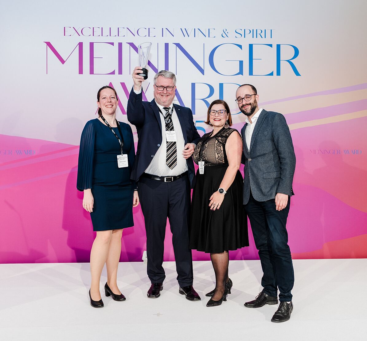 INTERSPAR weinwelt erhält den Meininger Award
