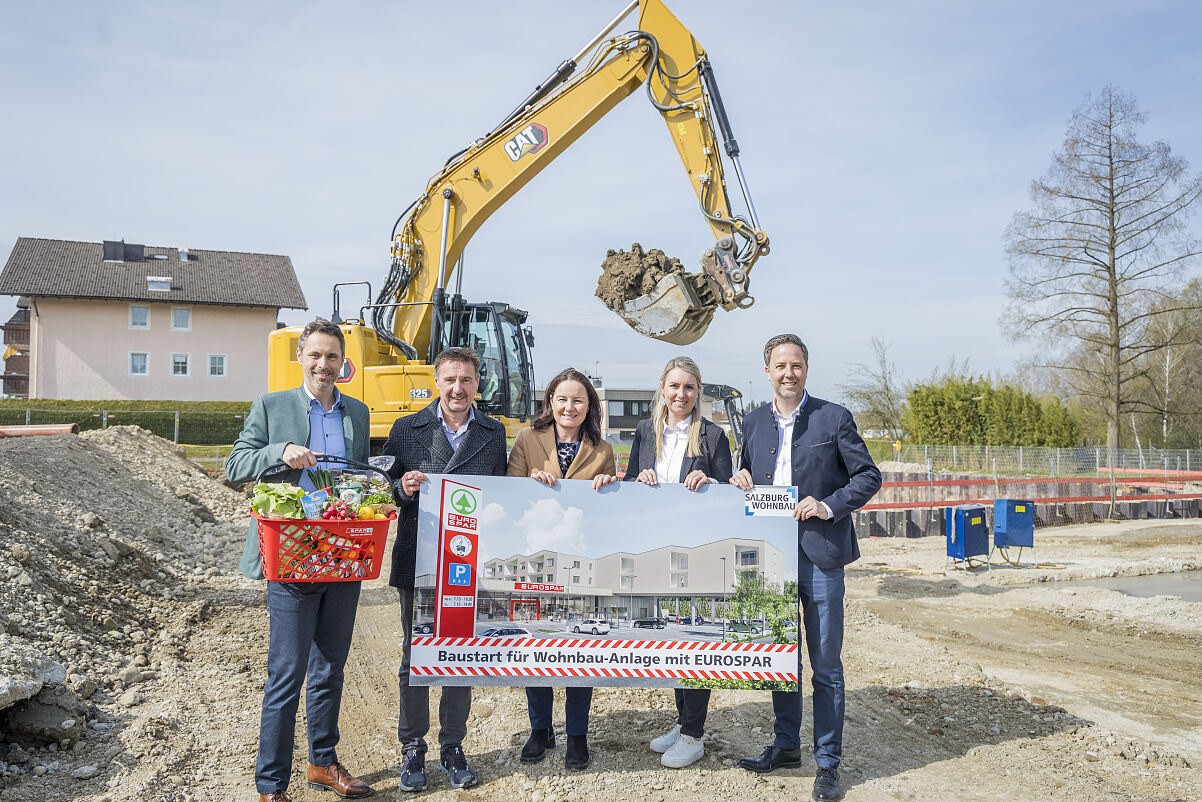 PR Foto mit Ansicht Objekt SPAR SWB Buermoos Spatenstich 
