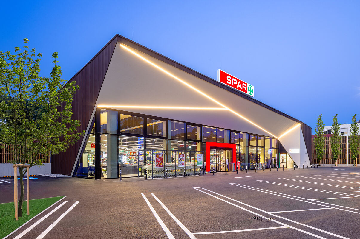 Bild1: SPAR-Supermarkt Pressbaum